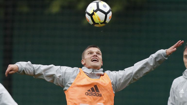 Игорь ДЕНИСОВ. Фото ФК Локомотив Игорь ДЕНИСОВ. Фото ФК Локомотив