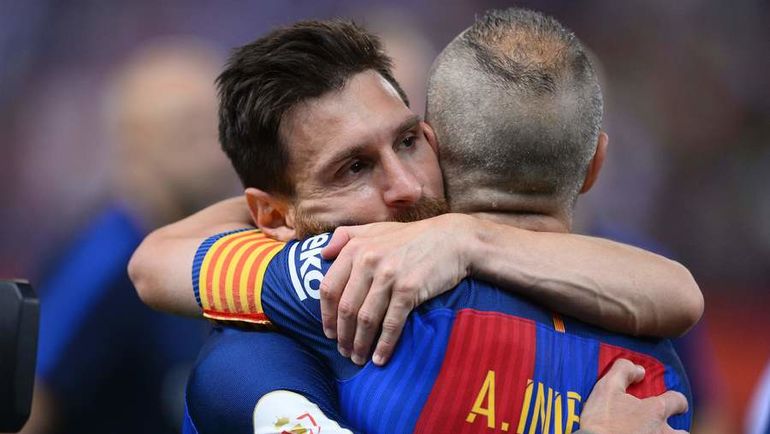 Лионель МЕССИ и Андрес ИНЬЕСТА. Фото AFP Лионель МЕССИ и Андрес ИНЬЕСТА. Фото AFP