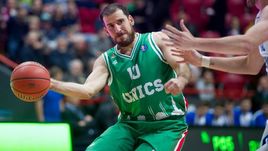 Окно в Евролигу для младшего брата