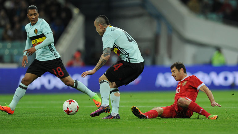 28 марта. Сочи. Россия - Бельгия - 3:3. Алан ДЗАГОЕВ (справа) сыграл лишь 17 минут. Фото Алексей ИВАНОВ 28 марта. Сочи. Россия - Бельгия - 3:3. Алан ДЗАГОЕВ (справа) сыграл лишь 17 минут. Фото Алексей ИВАНОВ