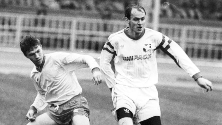 Виктор ОНОПКО (справа) в 1992 году. Фото Дмитрий СОЛНЦЕВ Виктор ОНОПКО (справа) в 1992 году. Фото Дмитрий СОЛНЦЕВ