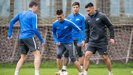 Далер КУЗЯЕВ и аргентинское будущее "Зенита": 24-летний Эмилиано РИГОНИ, 21-летний Себастьян ДРИУССИ и 24-летний Матиас КРАНЕВИТТЕР (слева направо).