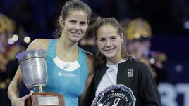 Сегодня. Москва. Юлия ГЕРГЕС (слева) и Дарья КАСАТКИНА.