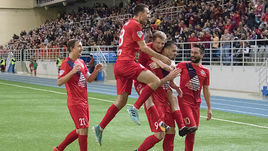 Аленичев сносит все на своем пути. А Тихонов – в кризисе?