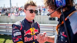 Даниил КВЯТ.