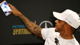 Среда. Мехико. Льюис ХЭМИЛТОН.