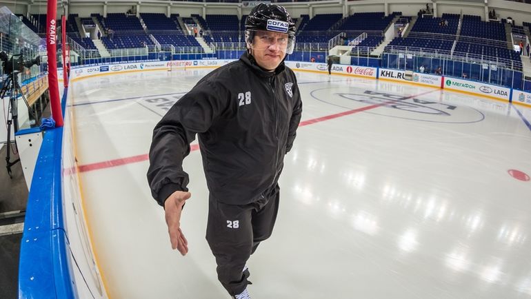 Павел КОМАРОВ. Фото photo.khl.ru Павел КОМАРОВ. Фото photo.khl.ru