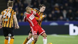 Вторник. Кингстон-апон-Халл. "Халл" - "Мидлсбро" - 1:3. Команда Леонида Слуцкого снова проиграла в родных стенах.