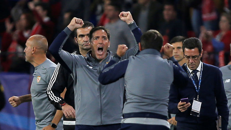 Эмоции Эдуардо БЕРИССО. Фото REUTERS Эмоции Эдуардо БЕРИССО. Фото REUTERS