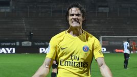 Сегодня. Анже. "Анже" - "ПСЖ" - 0:5. Эдинсон КАВАНИ оформил дубль.