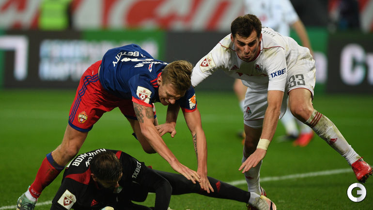 Сегодня. Москва. "Локомотив" - ЦСКА - 2:2. Антон КОЧЕНКОВ и Соломон КВЕРКВЕЛИЯ против Понтуса ВЕРНБЛУМА.