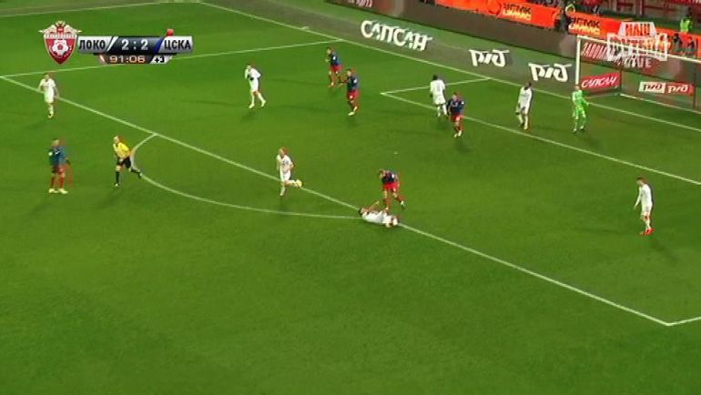 Эпизод на 90+2-й минуте. Понтус Вернблум vs Игорь Денисов. Эпизод на 90+2-й минуте. Понтус Вернблум vs Игорь Денисов.