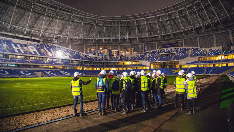 Футбольная часть комплекса уже сегодня практически готова принимать матчи. Фото Дмитрий ТОЛМАЧЕВ Футбольная часть комплекса уже сегодня практически готова принимать матчи. Фото Дмитрий ТОЛМАЧЕВ