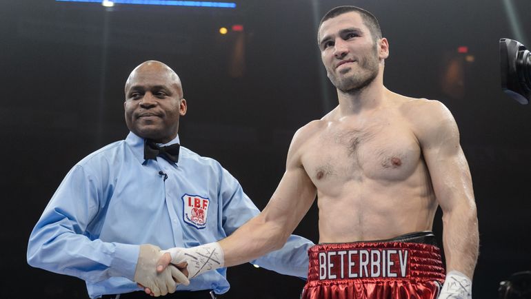 Артур БЕТЕРБИЕВ (справа). Фото AFP Артур БЕТЕРБИЕВ (справа). Фото AFP