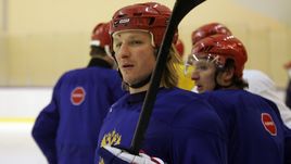 Каспарайтис вернулся в хоккей. И даже забил