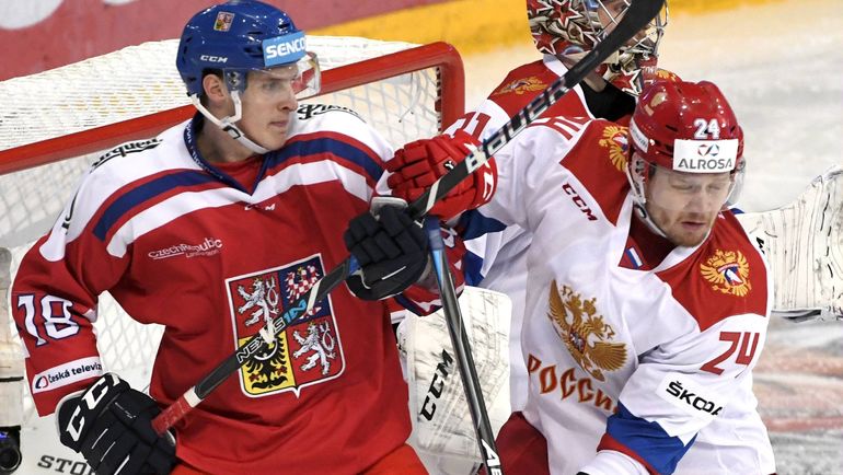 Василий ТОКРАНОВ (№24) и Доминик КУБАЛИК. Фото AFP Василий ТОКРАНОВ (№24) и Доминик КУБАЛИК. Фото AFP