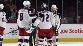 Вторник. Монреаль. "Монреаль" - "Коламбус" - 1:2 ОТ. Сергей БОБРОВСКИЙ (№72) провел очередной прекрасный матч.