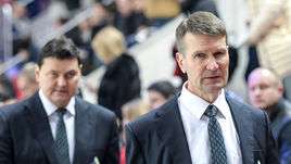 Сегодня. Москва. ЦСКА - "Салават Юлаев" - 3:0. Главный тренер уфимцев Эркка ВЕСТЕРЛУНД.