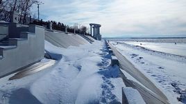 Снежная и морозная погода в Хабаровске.