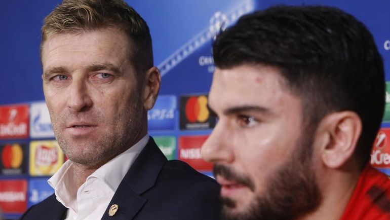 Понедельник. Москва. Массимо КАРРЕРА и Сердар ТАСКИ. Фото REUTERS Понедельник. Москва. Массимо КАРРЕРА и Сердар ТАСКИ. Фото REUTERS