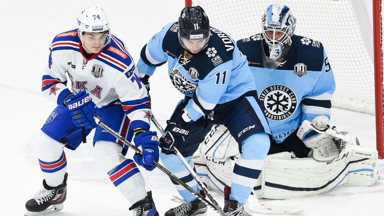 Александр САЛАК (справа). Фото Сергей ФЕДОСЕЕВ, photo.khl.ru Александр САЛАК (справа). Фото Сергей ФЕДОСЕЕВ, photo.khl.ru