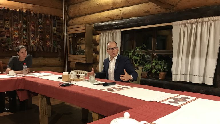 Глава Удмуртии Александр Бречалов на встрече с журналистами. Глава Удмуртии Александр Бречалов на встрече с журналистами.