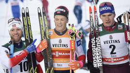 Воскресенье. Рука. Мартин СУНДБЮ (слева), Йоханнес КЛЭБО (в центре) и Александр БОЛЬШУНОВ.