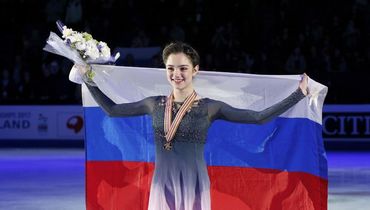 Евгения Медведева: "Не могу принять вариант выступления на Олимпиаде без флага России"