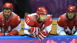 Илья КОВАЛЬЧУК (в центре) после решения МОК дал понять: он все равно хочет сыграть на Олимпиаде-2018.