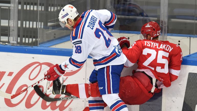 Максим ЦЫПЛАКОВ (справа). Максим ЦЫПЛАКОВ (справа).