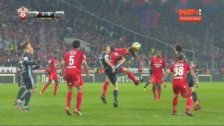 Фол Понтуса Вернблума на Марио Пашаличе. Фол Понтуса Вернблума на Марио Пашаличе.