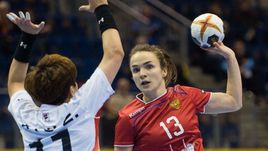 Понедельник. Магдебург. Корея - Россия - 36:35 д.в. В атаке Анна ВЯХИРЕВА.