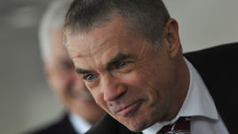 Александр МЕДВЕДЕВ.