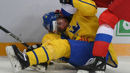 Четверг. Москва. Россия - Швеция - 3:1.