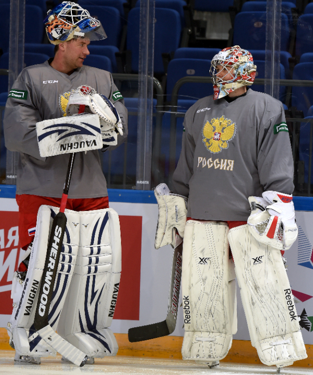 Василий КОШЕЧКИН и Илья СОРОКИН. Фото Юрий КУЗЬМИН, photo.khl.ru Василий КОШЕЧКИН и Илья СОРОКИН. Фото Юрий КУЗЬМИН, photo.khl.ru