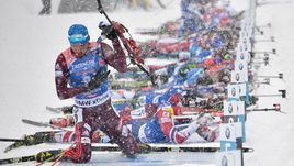 Антон ШИПУЛИН (слева) принес России единственную медаль за 20 гонок сезона.