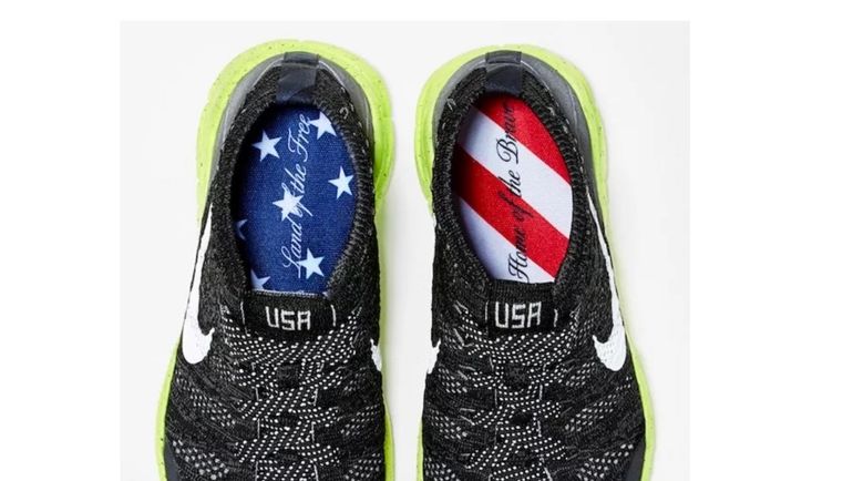 Вариант проявления символики в малозаметном месте. Фото fashionista Вариант проявления символики в малозаметном месте. Фото fashionista