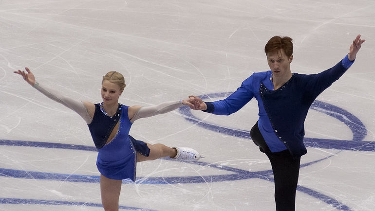 Евгения ТАРАСОВА и Владимир МОРОЗОВ. Фото Ксения НУРТДИНОВА Евгения ТАРАСОВА и Владимир МОРОЗОВ. Фото Ксения НУРТДИНОВА