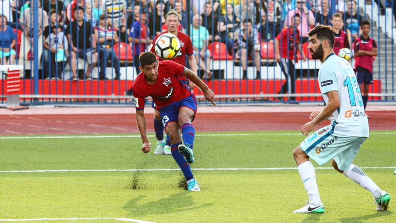 Знаменитый уже удар Хуана ЛЕСКАНО рабоной. Фото Олег КИРЕЕВ Знаменитый уже удар Хуана ЛЕСКАНО рабоной. Фото Олег КИРЕЕВ