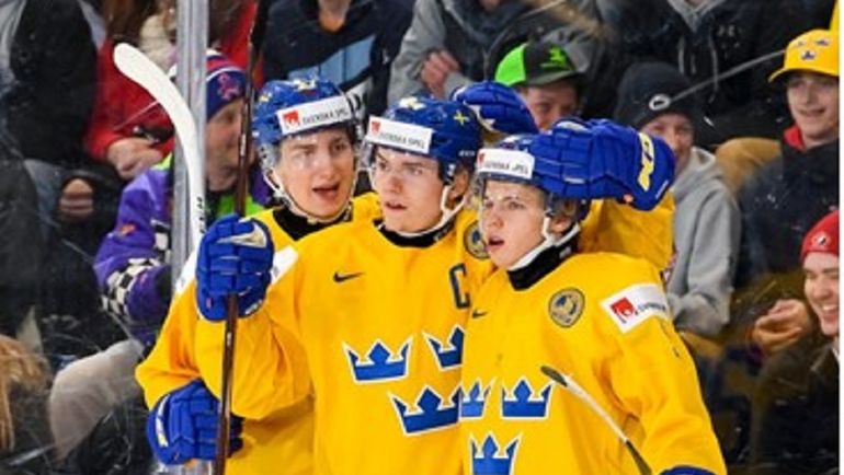 Сборная Швеции. Фото Официальный сайт ИИХФ Сборная Швеции. Фото Официальный сайт ИИХФ