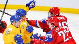 Сегодня. Баффало. Россия - Швеция - 3:4 Б. Россияне не смогли занять первое место в группе для чего требовалось победить шведов с разностью в две шайбы.