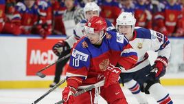Сборная России уступила команде США в 1/4 финала молодежного чемпионата мира.