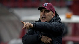 Курбан БЕРДЫЕВ.