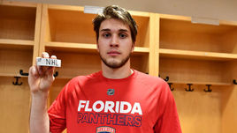 Воскресенье. Коламбус. "Коламбус" – "Флорида" – 3:2 Б. Нападающий "Пантер" Максим МАМИН провел первую встречу в НХЛ.