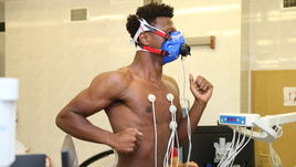 Понедельник. Москва. ЗЕ ЛУИШ на медосмотре "Спартака".