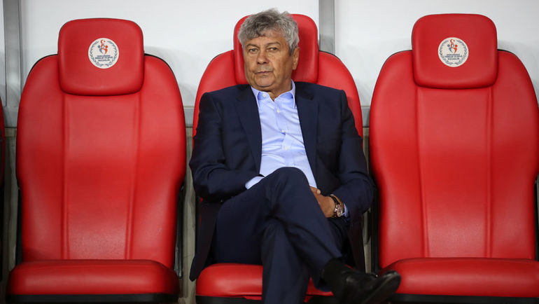 Главный тренер сборной Турции Мирча ЛУЧЕСКУ. Фото REUTERS Главный тренер сборной Турции Мирча ЛУЧЕСКУ. Фото REUTERS