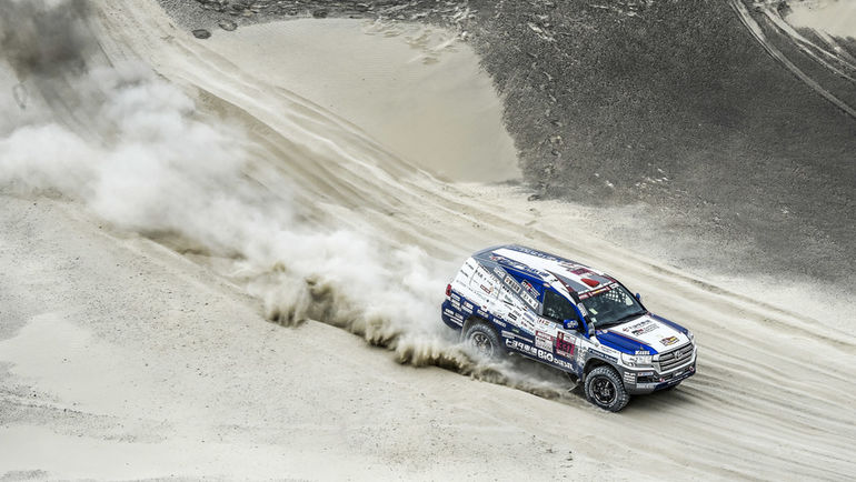 Toyota Land Cruiser 200 Акиры Миуры. Toyota Land Cruiser 200 Акиры Миуры.