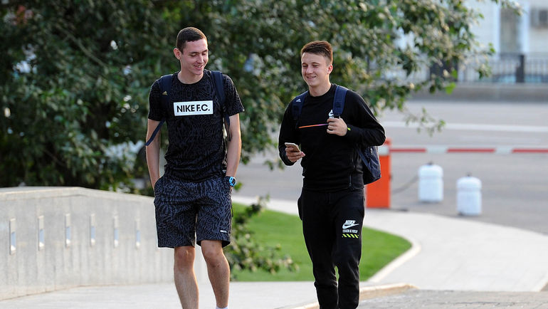 Июнь 2015 года. Никита ЧЕРНОВ и Александр ГОЛОВИН. Фото Алексей ИВАНОВ Июнь 2015 года. Никита ЧЕРНОВ и Александр ГОЛОВИН. Фото Алексей ИВАНОВ