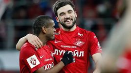 Георгий ДЖИКИЯ (справа) и ФЕРНАНДУ.