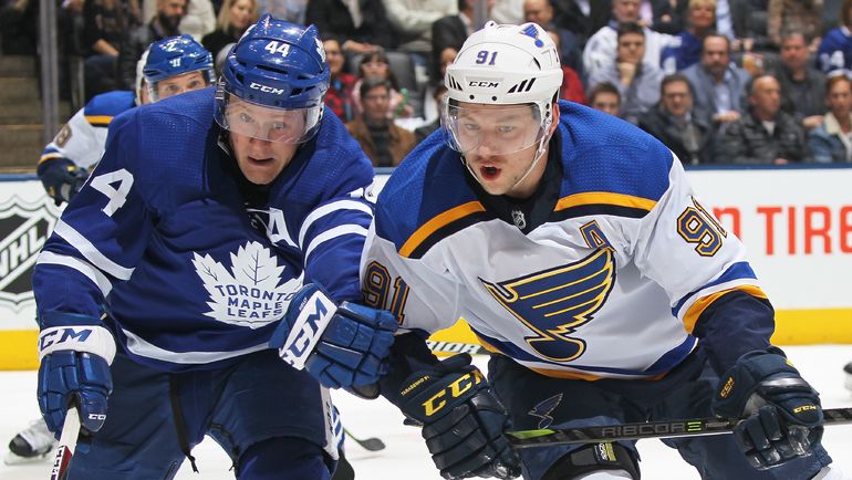 Владимир ТАРАСЕНКО (справа). Фото AFP Владимир ТАРАСЕНКО (справа). Фото AFP